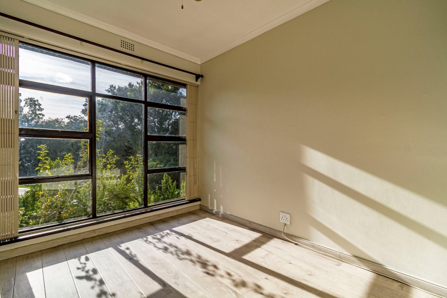 8 Bedroom Property for Sale in Helderberg Estate Western Cape